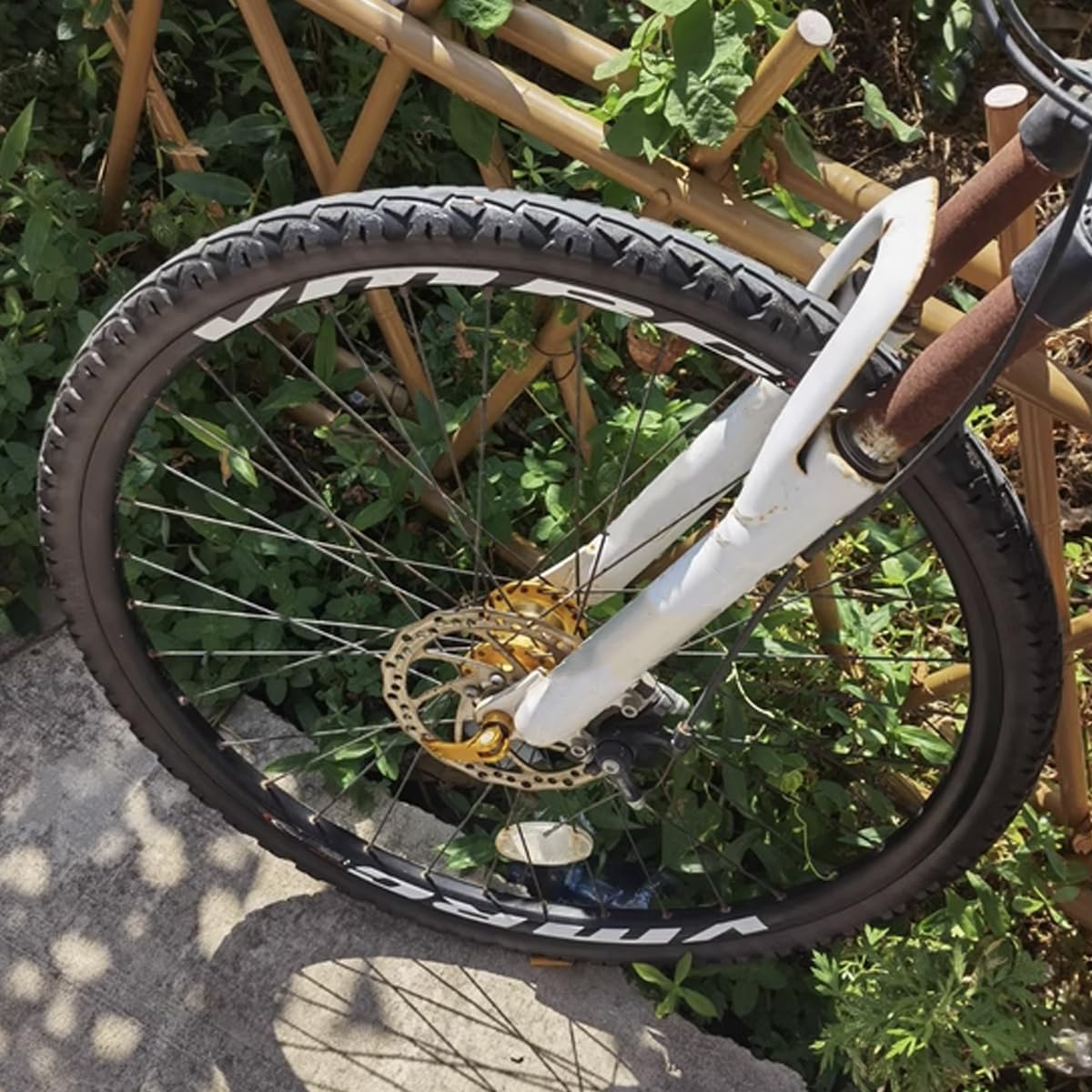 26x1.95 bike solid tires