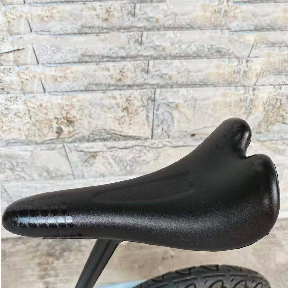 CATAZER kids seat packaging – includes one saddle for easy replacement CATAZER kids seat packaging – includes one saddle for easy replacement